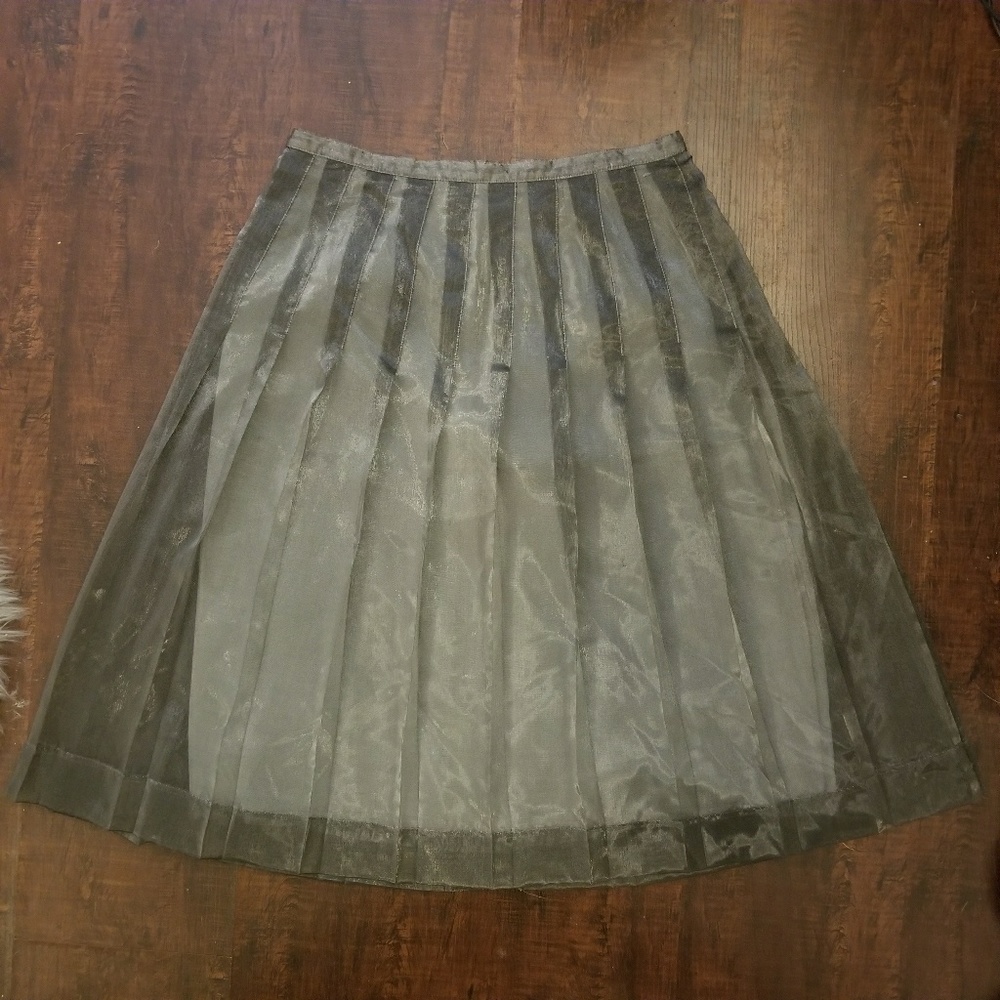 Shimmery Grey A-line Gap Skirt